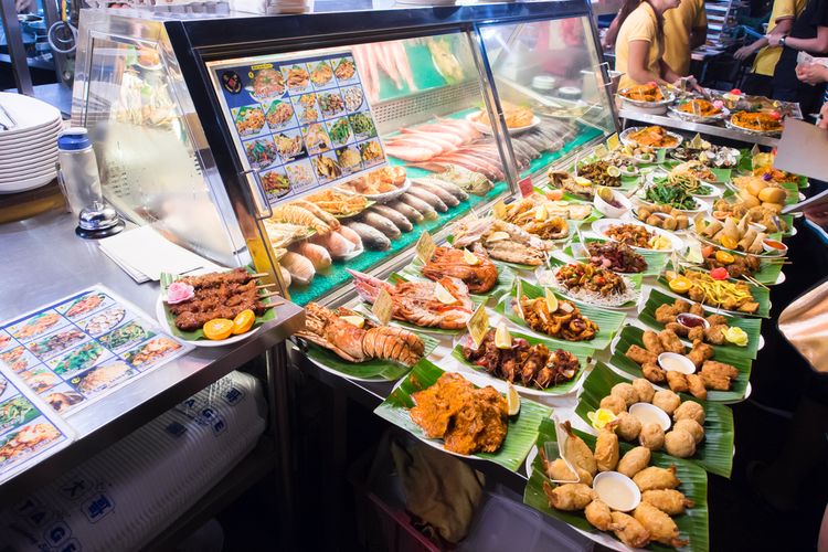 5 Makanan Lokal Terbaik yang Harus Anda Makan Di Singapura